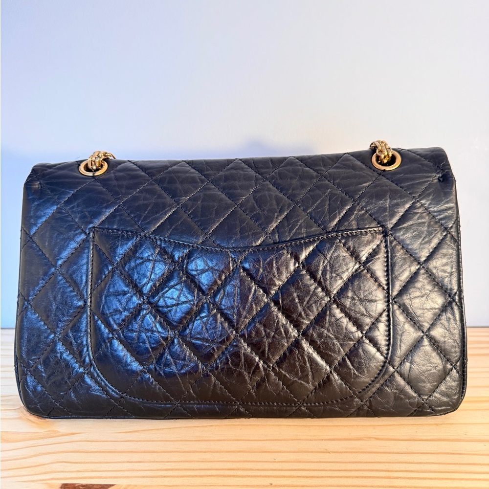 Authentic Chanel 2.55 calfskin medium size 226 Quilted double flap Bag - Picture 6 of 16